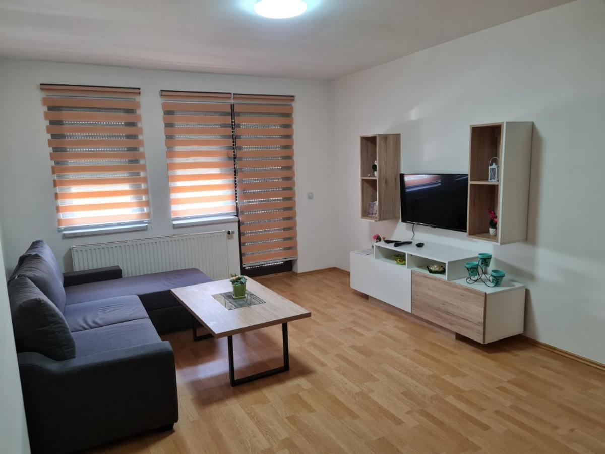 Apartmani Sk Brčko Eksteriør billede